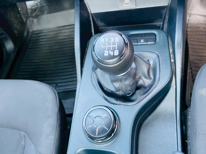 FORD RANGER SINGLE CAB 2.0 XL 4WD MT ปี  2024 ใช้งานน้อยมาก