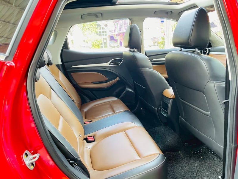 MG ZS 1.5V SUNROOF i-Smart ปี 2026 TOP สุดในรุ่น เกียร์ออโต้