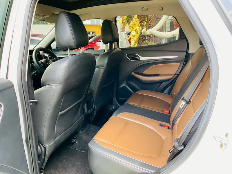 MG ZS 1.5V SUNROOF i-Smart ปี 2025 MG ZS 1.5V SUNROOF i-Smart ปี 2025