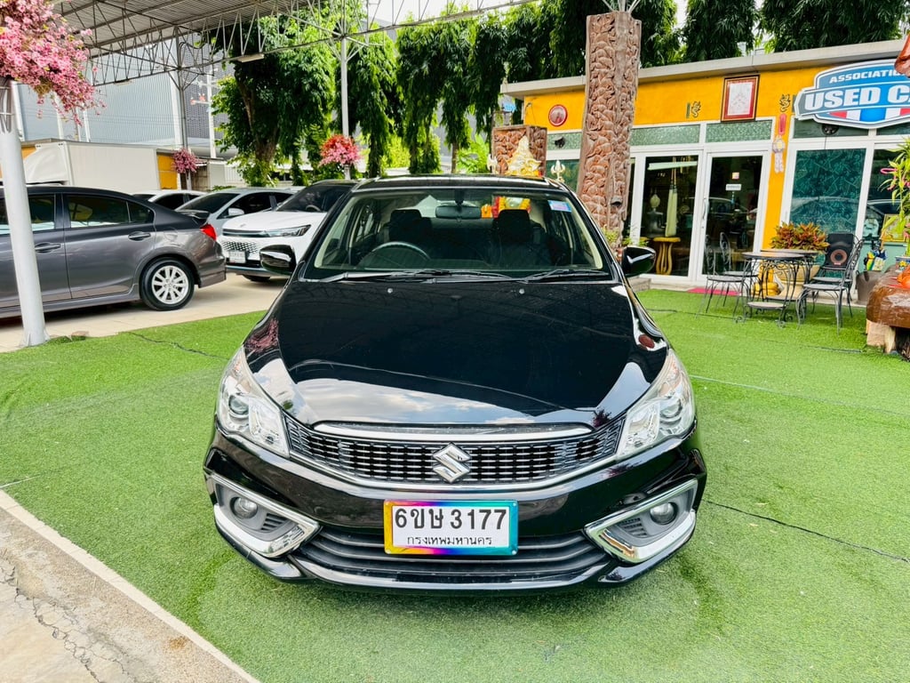 ออกรถ 0 บาท ✔️SUZUKI CIAZ 1.2 GL CVT ปี 2022