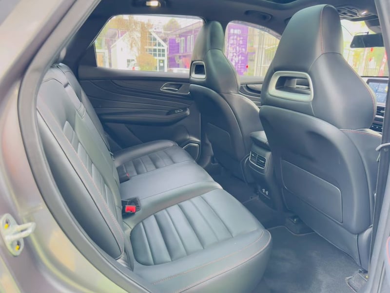 MG HS 1.5 X SUNROOF i-Smart ปี 2023 สตาทเอ็นจิ่น ล้อแม็คทูโทน 18"
