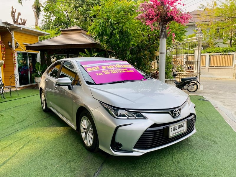 TOYOTA  ALTIS 1.6 G ปี 2020 ติดแก็ส CNG ประหยัดน้ำมัน ใช้ได้ 2 ระบบ