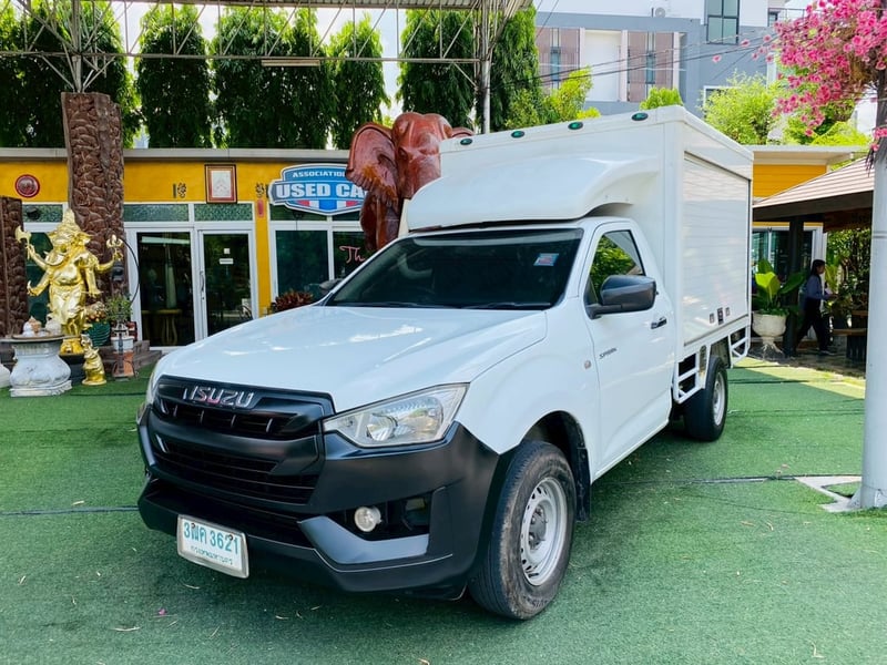 ISUZU D-MAX SPARK 1.9 Ddi ปี 2020 พร้อมตู้แห้ง สไลด์ 2 ข้าง ISUZU D-MAX SPARK 1.9 Ddi ปี 2020 พร้อมตู้แห้ง สไลด์ 2 ข้าง