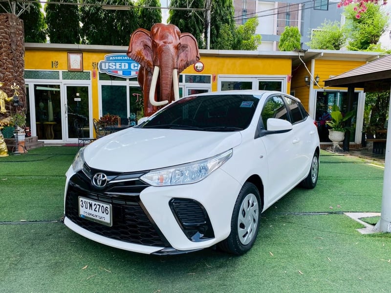 #TOYOTA YARIS 1.2 Entry ปี 2022 + LPG