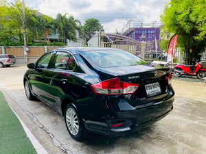 SUZUKI CIAZ 1.2 GL CVT ปี 2020 ไฟหน้าโปรเจคเตอร์ 