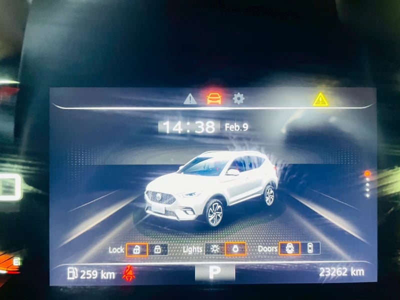 MG ZS 1.5V SUNROOF i-Smart  ไมล์แท้ ปี 2026 ท็อปสุดในรุ่น เกียร์ออโต้ 