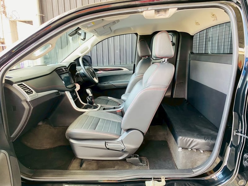 #MG EXTENDER GIANTCAB 2.0 GRAND X  ปี 2022 วิ่งน้อย 