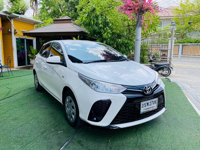 #TOYOTA YARIS 1.2 Entry ปี 2022 + LPG