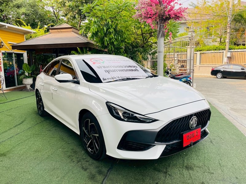 #MG MG 5 1.5X Sunroof i-Smart  ปี 2024 ▶รับประกันไมล้แท้