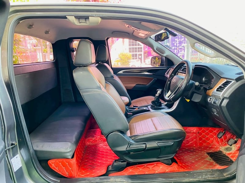 MG EXTENDER GIANTCAB 2.0 GRAND X  ปี 2022 พื้นปูกระบะ ชุดแต่งบันไดข้าง