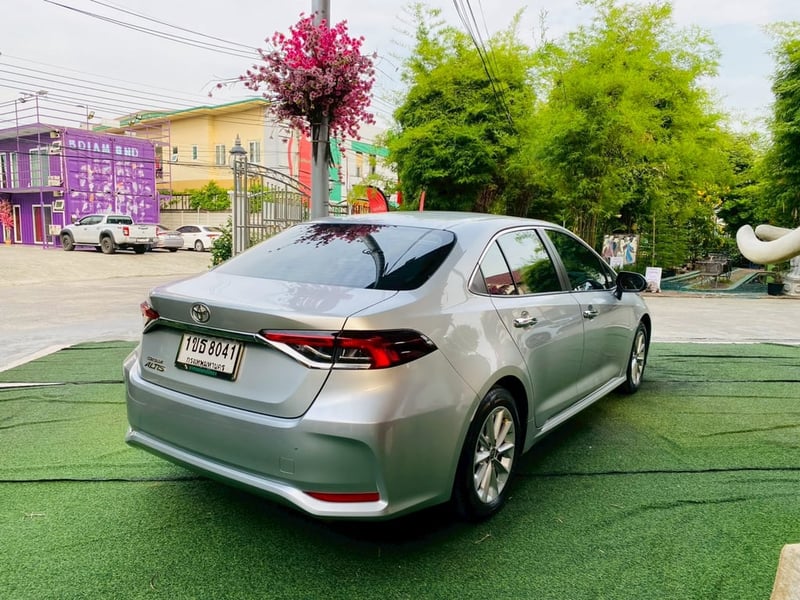 TOYOTA  ALTIS 1.6 G ปี 2020 ติดแก็ส CNG ประหยัดน้ำมัน ใช้ได้ 2 ระบบ