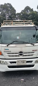 HINO FG 212แรงม้า รถบรรทุก 6ล้อ กระบะคอกสูง ปี2013 HINO FG 212แรงม้า รถบรรทุก 6ล้อ กระบะคอกสูง ปี2013