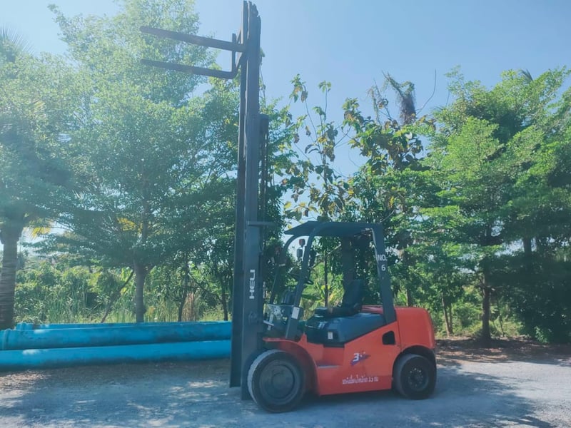 โฟคลิฟท์ ปี22 ดีเซล 3.5ตัน