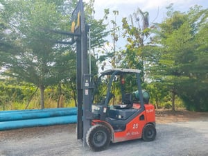 โฟล์คลิฟท์ปี21 เครื่องเบนซิน+LPG 2.5ตัน เสาสูง3เมตร โฟล์คลิฟท์ปี21 เครื่องเบนซิน+LPG 2.5ตัน เสาสูง3เมตร