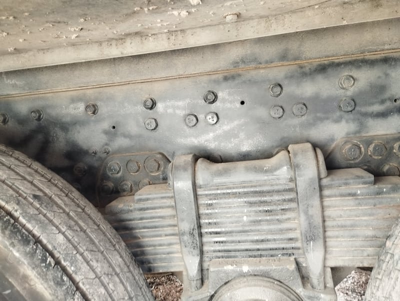 ISUZU FVM 240แรงม้า รถบรรทุก 10ล้อ พื้นเรียบ ปี2019 เลขไมล์น้อยกว่า 500,000 กม.