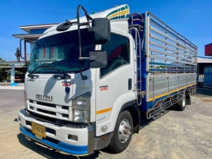 ISUZU FRR 210แรงม้า รถบรรทุก 6ล้อ กระบะเหล็ก ปี2017 เลขไมล์น้อยกว่า 500,000 กม. ISUZU FRR 210แรงม้า รถบรรทุก 6ล้อ กระบะเหล็ก ปี2017 เลขไมล์น้อยกว่า 500,000 กม.