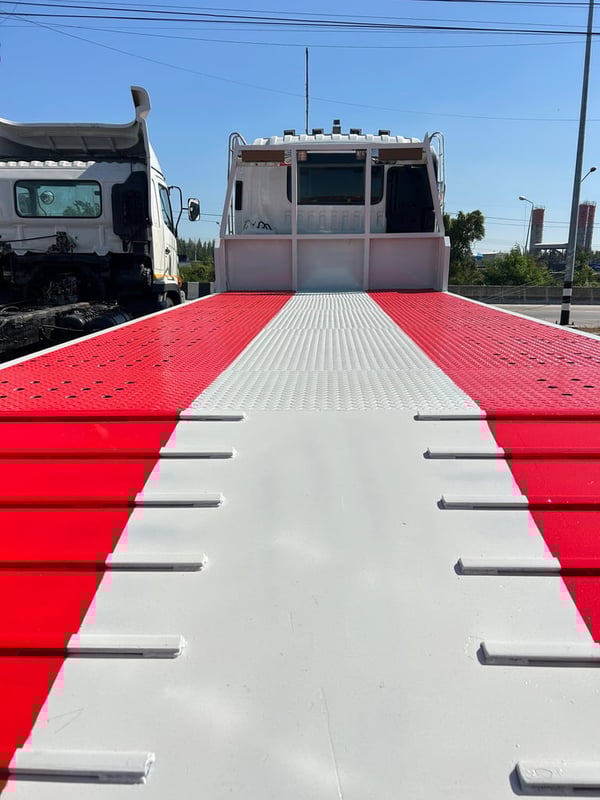 ISUZU FXZ 360แรงม้า รถบรรทุก 10ล้อ พื้นเรียบ ปี2013 เลขไมล์น้อยกว่า 500,000 กม.