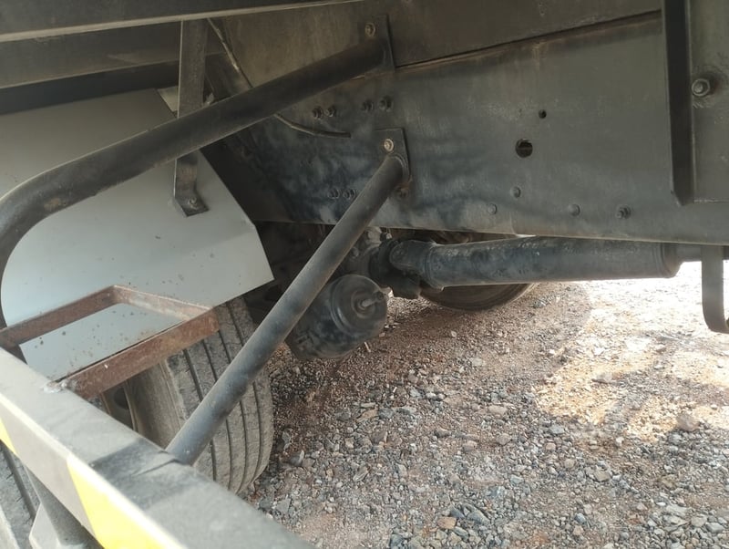 ISUZU FVM 240แรงม้า รถบรรทุก 10ล้อ พื้นเรียบ ปี2019 เลขไมล์น้อยกว่า 500,000 กม.