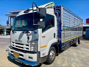 ISUZU FRR 210แรงม้า รถบรรทุก 6ล้อ กระบะเหล็ก ปี2017 เลขไมล์น้อยกว่า 500,000 กม. ISUZU FRR 210แรงม้า รถบรรทุก 6ล้อ กระบะเหล็ก ปี2017 เลขไมล์น้อยกว่า 500,000 กม.