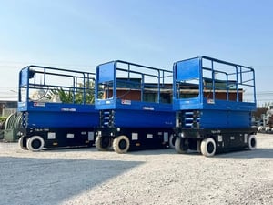 ลิฟท์กระเช้าไฟฟ้า(Personal_Lift)🇯🇵N I C H I Made in Japan🇯🇵 ยกสูง 8 เมตร มีเกียร์ Low Hi รับน้ำหนัก 250 kg คอนโทรล บน ล่าง สภาพสวย เข้ามา 3 คัน พร้อมใช้💥#สดจากนอกเก่าญี่ปุ่น💥 ลิฟท์กระเช้าไฟฟ้า(Personal_Lift)🇯🇵N I C H I Made in Japan🇯🇵 ยกสูง 8 เมตร มีเกียร์ Low Hi รับน้ำหนัก 250 kg คอนโทรล บน ล่าง สภาพสวย เข้ามา 3 คัน พร้อมใช้💥#สดจากนอกเก่าญี่ปุ่น💥