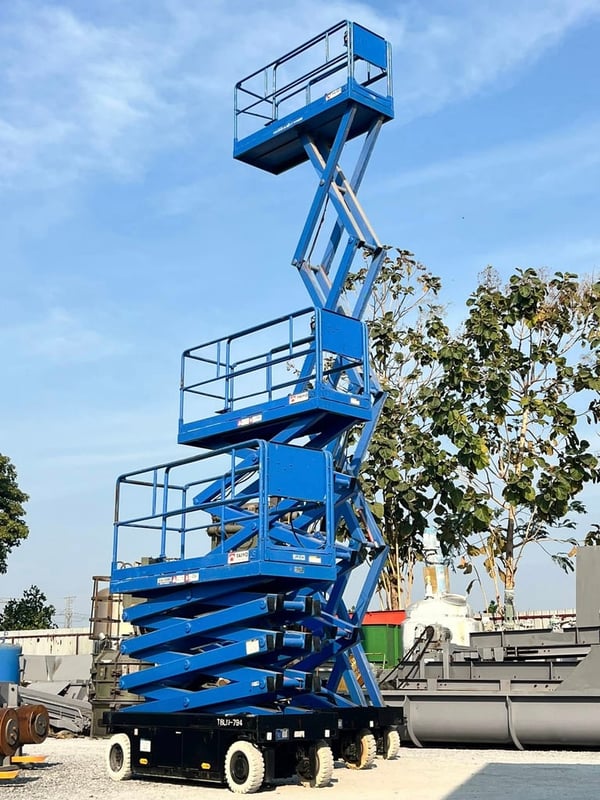 ลิฟท์กระเช้าไฟฟ้า(Personal_Lift)🇯🇵N I C H I Made in Japan🇯🇵 ยกสูง 8 เมตร มีเกียร์ Low Hi รับน้ำหนัก 250 kg คอนโทรล บน ล่าง สภาพสวย เข้ามา 3 คัน พร้อมใช้💥#สดจากนอกเก่าญี่ปุ่น💥 ลิฟท์กระเช้าไฟฟ้า(Personal_Lift)🇯🇵N I C H I Made in Japan🇯🇵 ยกสูง 8 เมตร มีเกียร์ Low Hi รับน้ำหนัก 250 kg คอนโทรล บน ล่าง สภาพสวย เข้ามา 3 คัน พร้อมใช้💥#สดจากนอกเก่าญี่ปุ่น💥