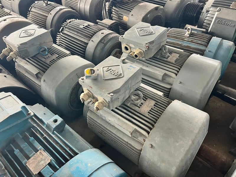 มอเตอร์ไฟฟ้ากำลัง🇩🇪 VEM Germany 🇩🇪ขนาด 75 HP  4 pole  1470 rpm⚡️380V⚡️เข้ามา 3 ตัว