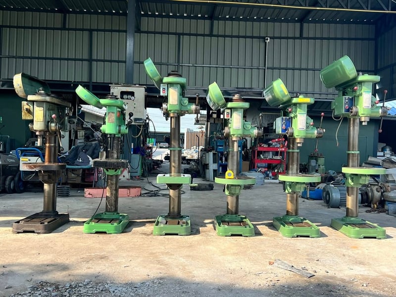 สว่านแท่นเก่าญี่ปุ่น🇯🇵KIRA JAPAN🇯🇵รุ่น 420 (1.1 ต่อ 4”)⚡️380V⚡️เช็คฟิตทั้งระบบพร้อมใช้ เข้ามา 6 ตัว💥#สดจากนอกเก่าญี่ปุ่น💥