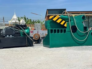 กรรไกรตัดงับเศษเหล็ก ขนาดใหญ่ BIG SIZE รุ่นไฮดรอลิค ปากมีด 32” ( 80 cm ) ชุดต้นกำลังไฮดรอลิค 40 HP⚡️380V⚡️ กรรไกรตัดงับเศษเหล็ก ขนาดใหญ่ BIG SIZE รุ่นไฮดรอลิค ปากมีด 32” ( 80 cm ) ชุดต้นกำลังไฮดรอลิค 40 HP⚡️380V⚡️