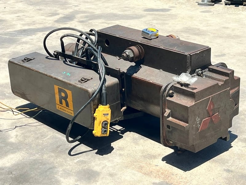 รอกสลิงไฟฟ้างานญี่ปุ่น🇯🇵Mitsubishi ขนาด 3 ตัน ขึ้นลง 2 ทิศทาง  สลิงยาวประมาน 8 เมตร⚡️380V⚡️