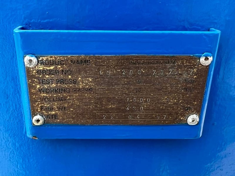 ถังพักลมเข้าใหม่ มีขนาด 500 และ 1000 Litr 