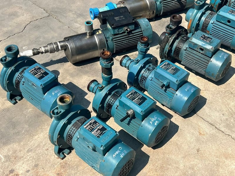 ปั้มน้ำหอยโข่ง🇮🇹CALPEDA ITALY🇮🇹หัวปั้มเหล็กหล่อ⚡️380V⚡️และ หัวสเตนเลส⚡️220V⚡️เข้ามา 11 ตัว ปั้มน้ำหอยโข่ง🇮🇹CALPEDA ITALY🇮🇹หัวปั้มเหล็กหล่อ⚡️380V⚡️และ หัวสเตนเลส⚡️220V⚡️เข้ามา 11 ตัว