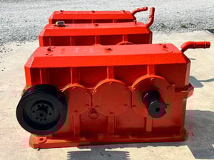 เกียร์บ็อคงานยุโรป(GEAR_BOX)🇮🇹VIA DINO EUGL ITALY🇮🇹อัตราทด 1:16 ( 90 rpm ) ใช้กับมอเตอร์ 75 HP เข้ามา 3 ตัว