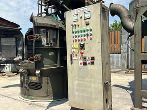 เครื่องยิงทรายโตชู TOCHU รุ่น TRP-1202A มาพร้อมอุปกรณ์ต่อร่วมครบเซ็ท