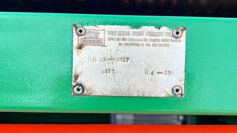 เครื่องม้วนเหล็กแผ่นระบบไฮดรอลิค4ลูกกลิ้ง ขนาด 4 ฟุต ม้วนหนา 6~9 mm  ลูกกลิ้ง 2 ข้างเอียงอิศระองศา ขึ้นหัวได้ ม้วนกรวยได้⚡️380V⚡️พร้อมใช้