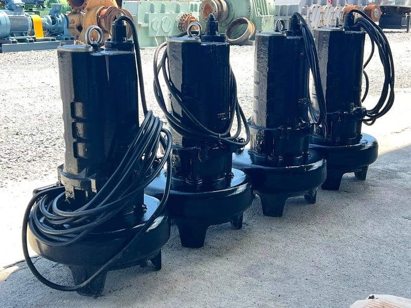 ปั้มจุ่มแช่ไดโว่(Submersible)🇯🇵ShinMaywa Japan🇯🇵ขนาด 5 HP  3”⚡️380V⚡️เข้ามา 4 ตัว