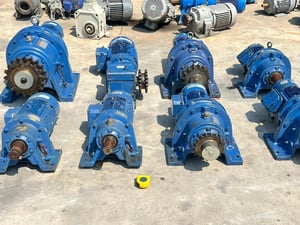 มอเตอร์เกียร์ทดกำลังญี่ปุ่น🇯🇵SUMITOMO JAPAN🇯🇵รุ่นพิเศษมีเบรคในตัว⚡️380V⚡️เข้ามา 8 ตัว 💥#มีเบรคทุกตัว‼️💥 มอเตอร์เกียร์ทดกำลังญี่ปุ่น🇯🇵SUMITOMO JAPAN🇯🇵รุ่นพิเศษมีเบรคในตัว⚡️380V⚡️เข้ามา 8 ตัว 💥#มีเบรคทุกตัว‼️💥