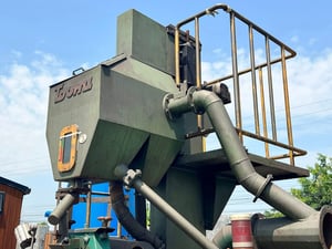 เครื่องยิงทรายโตชู TOCHU รุ่น TRP-1202A มาพร้อมอุปกรณ์ต่อร่วมครบเซ็ท