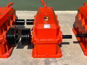 เกียร์บ็อคงานยุโรป(GEAR_BOX)🇮🇹VIA DINO EUGL ITALY🇮🇹อัตราทด 1:16 ( 90 rpm ) ใช้กับมอเตอร์ 75 HP เข้ามา 3 ตัว