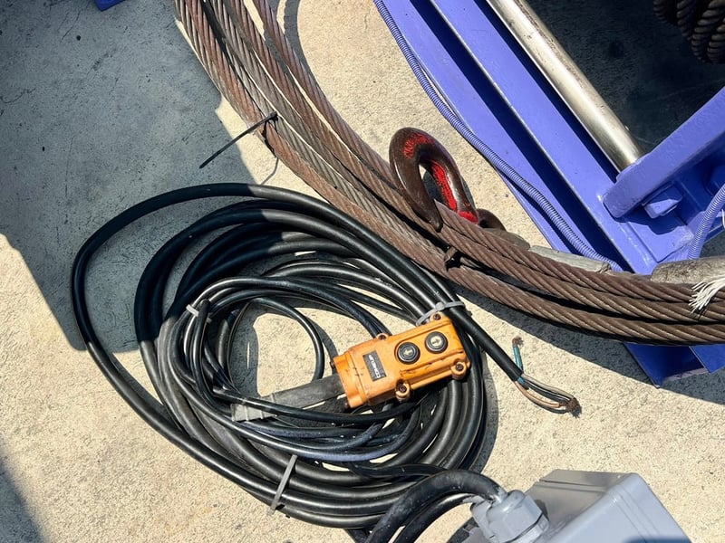 กว้านสลิงไฟฟ้า COME UP TAIWAN วิ้นซ์สลิง ขนาด 2.2 ton (2200 kg)⚡️380V⚡️เข้ามา 3 ตัว