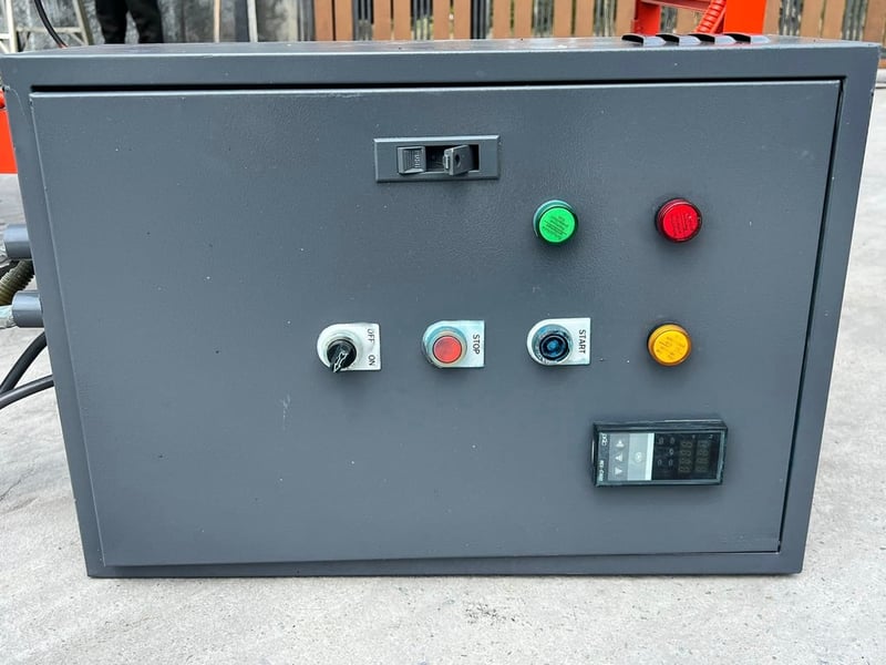 เครื่องผสมแนวนอนแบบสเตนเลส ขนาด 500 ลิตร ห้องและใบสเตนเลสแบบลิบบอน มีระบบฮีทเตอร์ให้ความร้อน⚡️380V⚡️