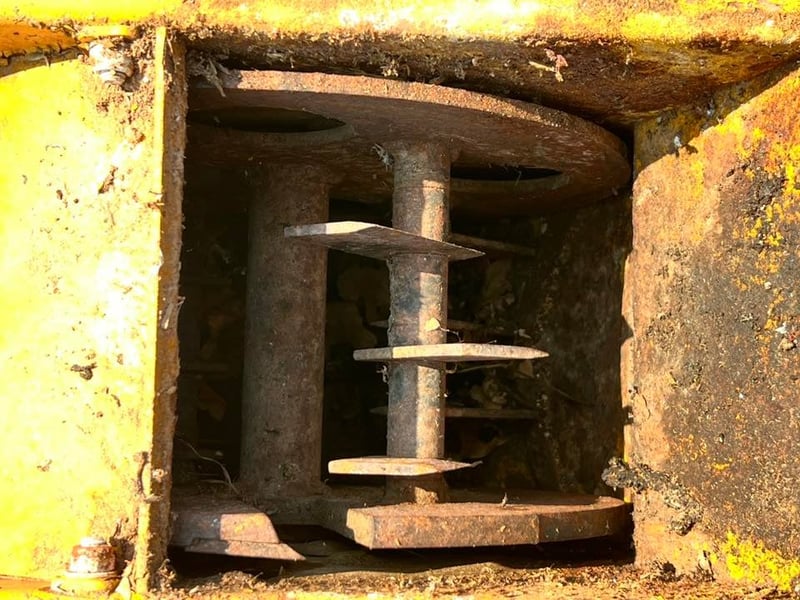 เครื่องสับย่อยกิ่งไม้วัชพืช(Wood_chipper)เข้ามา 2 ตัว