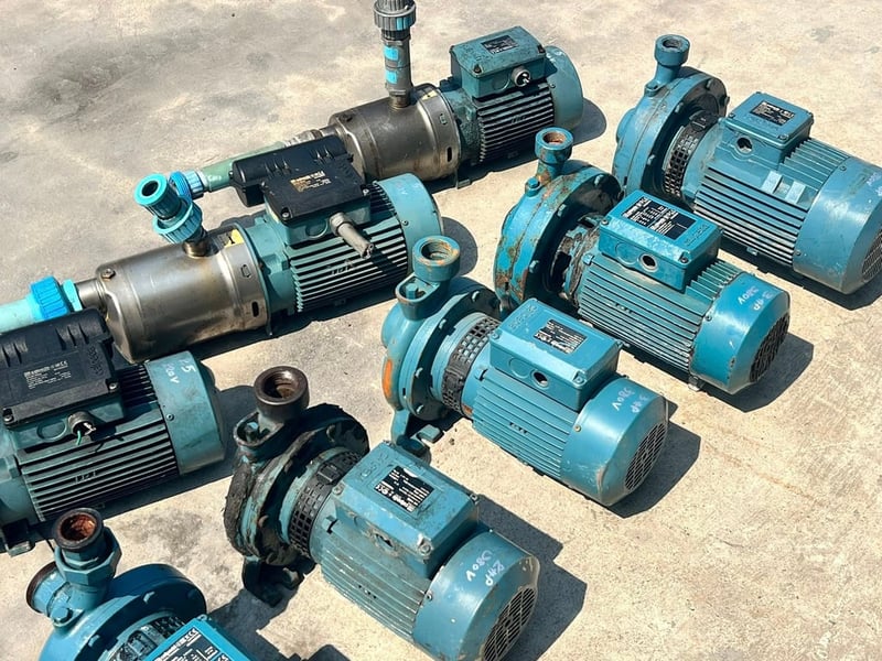 ปั้มน้ำหอยโข่ง🇮🇹CALPEDA ITALY🇮🇹หัวปั้มเหล็กหล่อ⚡️380V⚡️และ หัวสเตนเลส⚡️220V⚡️เข้ามา 11 ตัว ปั้มน้ำหอยโข่ง🇮🇹CALPEDA ITALY🇮🇹หัวปั้มเหล็กหล่อ⚡️380V⚡️และ หัวสเตนเลส⚡️220V⚡️เข้ามา 11 ตัว