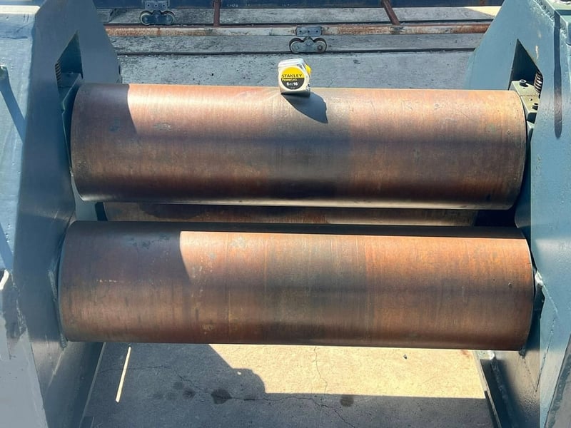 เครื่องม้วนเหล็กแผ่นประกอบใหม่ ขนาดเพลายาว 90 cm เพลาตัน ม้วนหนา 12~20 mm เหมาะสำหรับชิ้นงานหน้าแคบที่ต้องการความหนา 380V เครื่องม้วนเหล็กแผ่นประกอบใหม่ ขนาดเพลายาว 90 cm เพลาตัน ม้วนหนา 12~20 mm เหมาะสำหรับชิ้นงานหน้าแคบที่ต้องการความหนา 380V