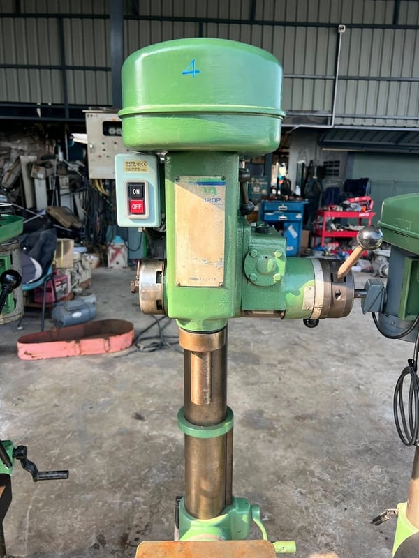 สว่านแท่นเก่าญี่ปุ่น🇯🇵KIRA JAPAN🇯🇵รุ่น 420 (1.1 ต่อ 4”)⚡️380V⚡️เช็คฟิตทั้งระบบพร้อมใช้ เข้ามา 6 ตัว💥#สดจากนอกเก่าญี่ปุ่น💥