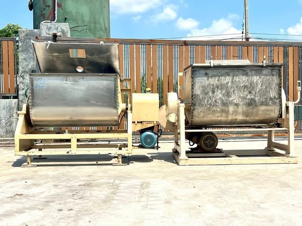 เครื่องผสมแนวนอนแบบสเตนเลส งานสเตนเลสสวยหนาพรีเมี่ยม⚡️380V⚡️เข้ามา 2 ตัว