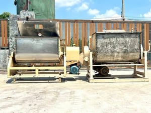 เครื่องผสมแนวนอนแบบสเตนเลส งานสเตนเลสสวยหนาพรีเมี่ยม⚡️380V⚡️เข้ามา 2 ตัว เครื่องผสมแนวนอนแบบสเตนเลส งานสเตนเลสสวยหนาพรีเมี่ยม⚡️380V⚡️เข้ามา 2 ตัว