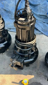 ปั้มจุ่มแช่ไดโว่(Submersible)🇯🇵Tsurumi & ShinMaywa🇯🇵⚡️380V ปั้มจุ่มแช่ไดโว่(Submersible)🇯🇵Tsurumi & ShinMaywa🇯🇵⚡️380V