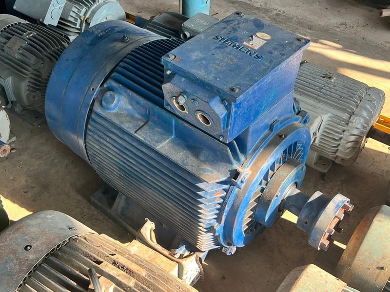 มอเตอร์ไฟฟ้ากำลัง SIEMENS รอบช้าพิเศษ ขนาด 75 HP 8 POLE 738 RPM⚡️380V⚡️ มอเตอร์ไฟฟ้ากำลัง SIEMENS รอบช้าพิเศษ ขนาด 75 HP 8 POLE 738 RPM⚡️380V⚡️