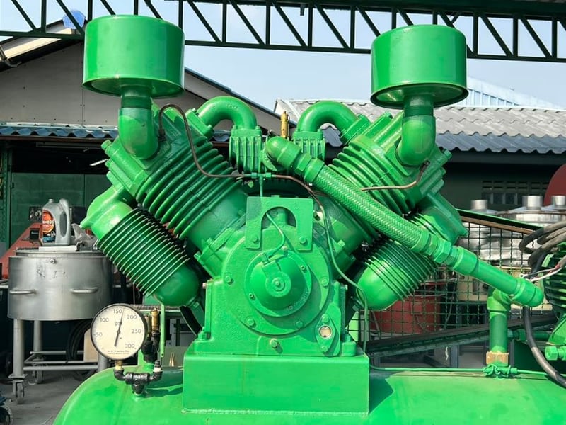 เครื่องปั้มลมแชมเปี้ยนส์🇺🇸CHAMPION USA🇺🇸Press 200 psi⚡️380V⚡️สภาพสวยเช็คฟิตพร้อมใช้งาน เครื่องปั้มลมแชมเปี้ยนส์🇺🇸CHAMPION USA🇺🇸Press 200 psi⚡️380V⚡️สภาพสวยเช็คฟิตพร้อมใช้งาน