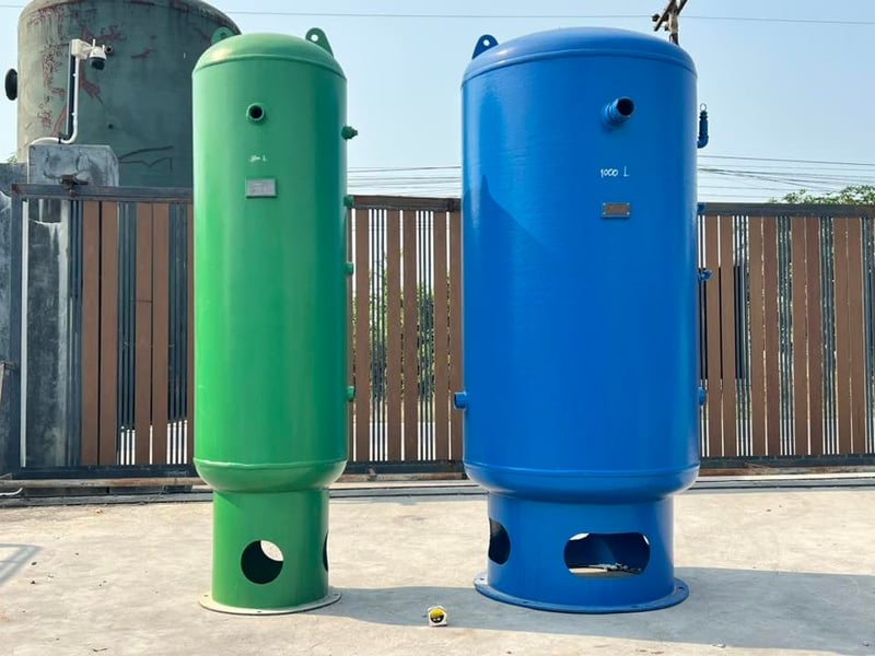 ถังพักลมเข้าใหม่ มีขนาด 500 และ 1000 Litr 